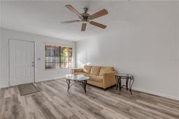 Picture of 526 Live Oak Street Unit 1070, Edgewater, FL 32132