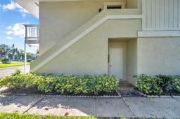 Picture of 2937 Bough Avenue Unit D, Clearwater, FL 33760