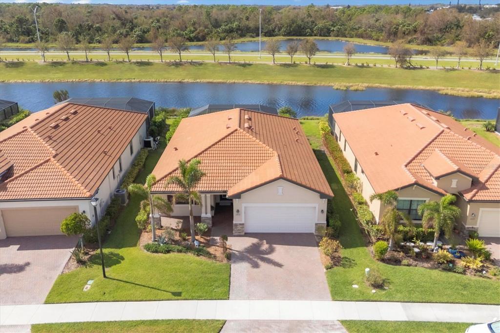 Picture of 10133 Colubrina Drive, Venice, FL 34293