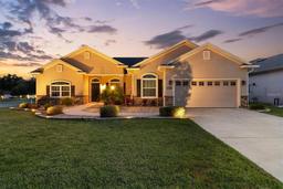 Picture of 9702 Pepper Tree Place, Wildwood, FL 34785