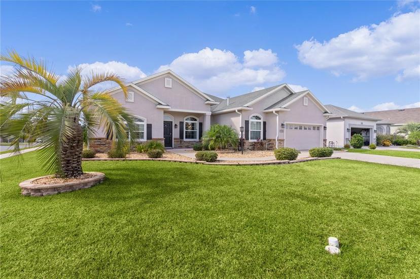 Picture of 9702 Pepper Tree Place, Wildwood FL 34785