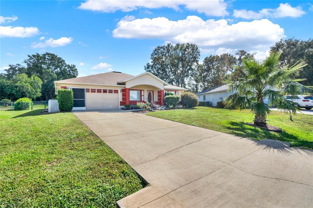 Picture of 6008 SW 103Rd Loop, Ocala, FL 34476