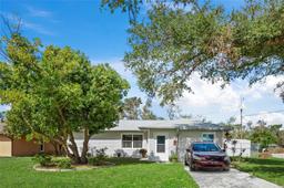 Picture of 4457 Brooksdale Drive, Sarasota, FL 34232