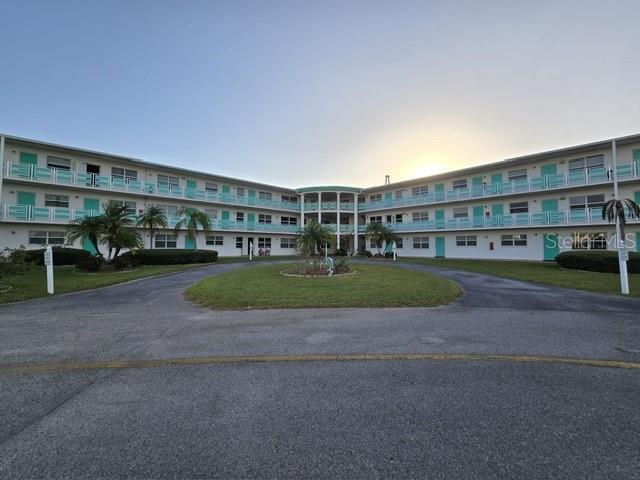 Picture of 1950 59Th Avenue N Unit 214, St Petersburg FL 33714