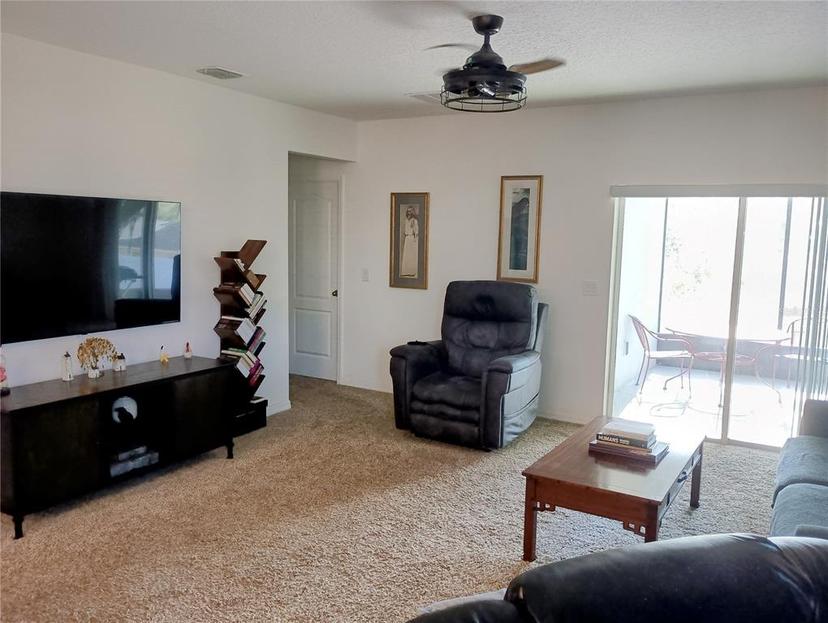 Picture of 15120 Zenith Ave, Mascotte FL 34753