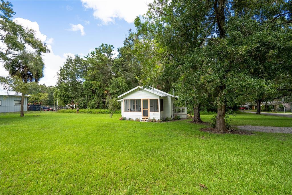 Picture of 209 Palm Lane, Brooksville, FL 34601