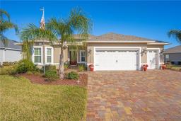 Picture of 10279 Julia Isles Avenue, Oxford, FL 34484