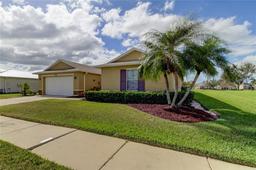 Picture of 5220 Butterfly Shell Drive, Apollo Beach, FL 33572