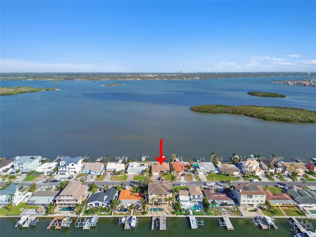 Picture of 529 Johns Pass Avenue, Madeira Beach, FL 33708