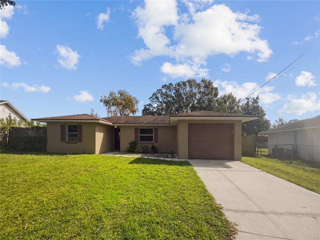 Picture of 119 Summer View Circle, Winter Haven, FL 33880