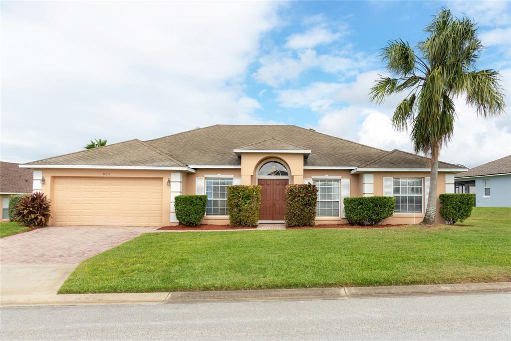 Picture of 605 Dolcetto Drive, Davenport, FL 33897