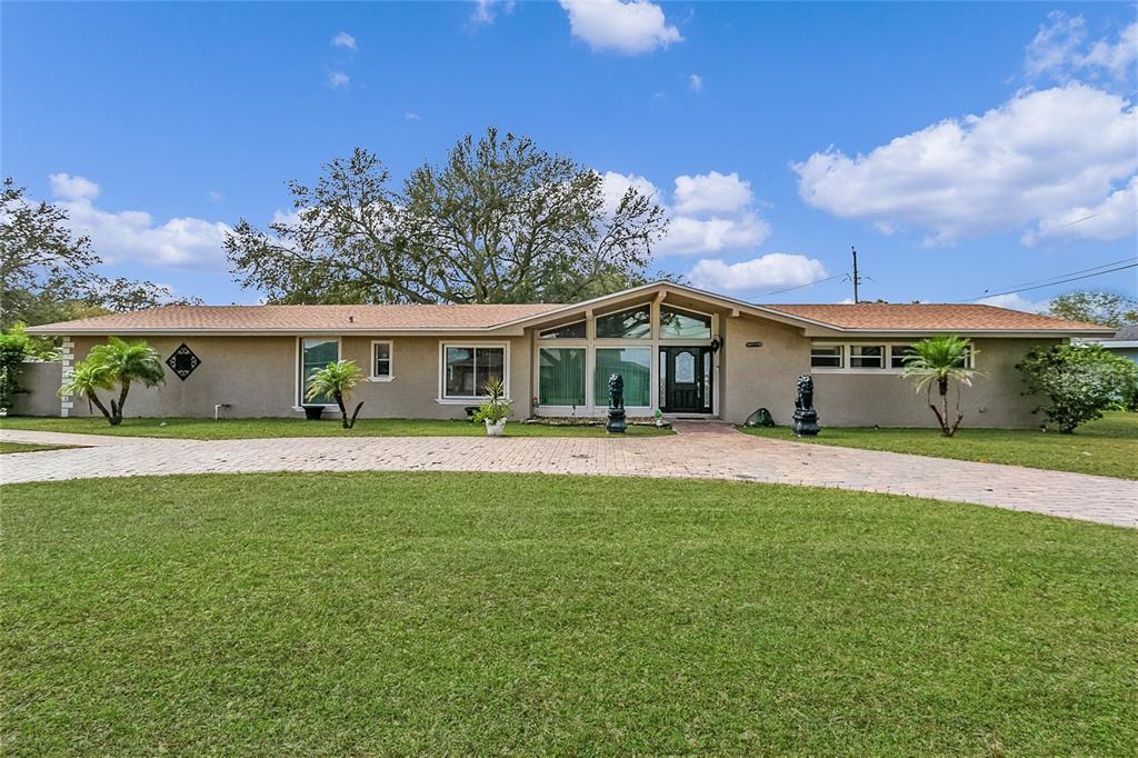 Picture of 1407 Edgewater Beach Drive, Lakeland, FL 33805