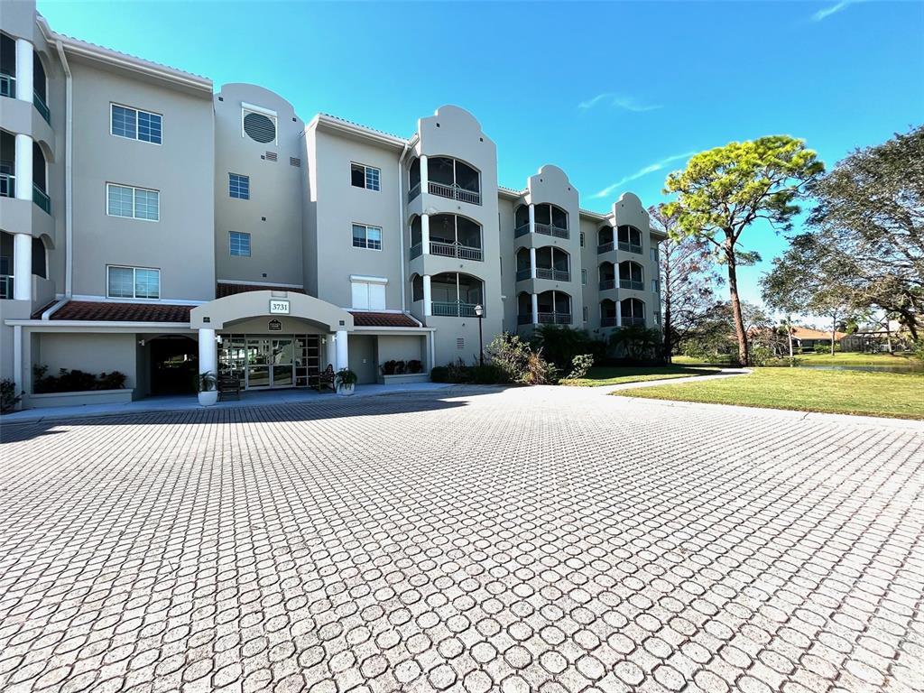 Picture of 3731 Sarasota Square Boulevard Unit 101E, Sarasota, FL 34238