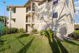 Picture of 3012 Parkway Boulevard Unit 102, Kissimmee, FL 34747