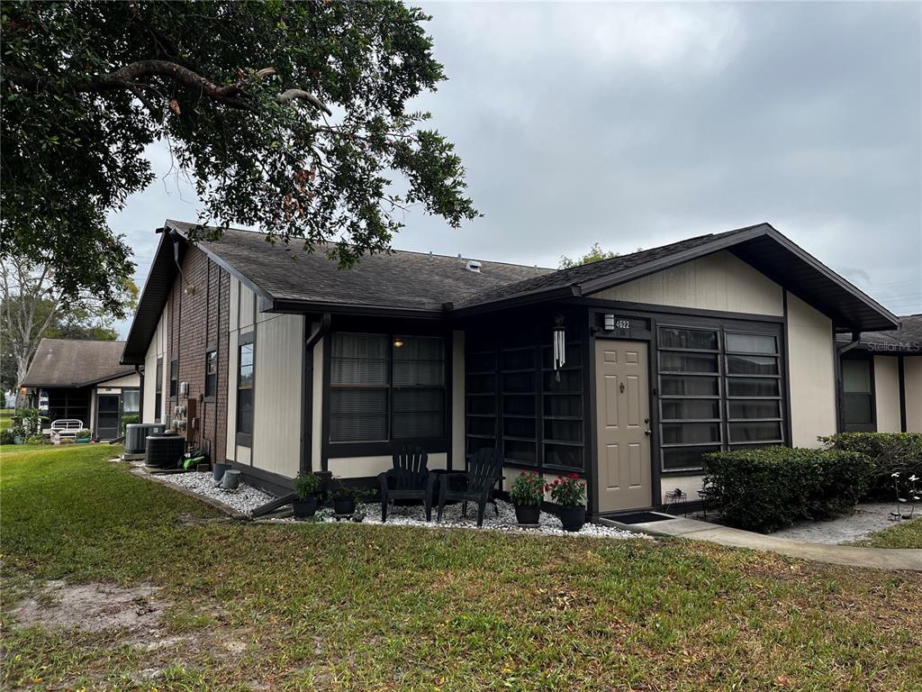 Picture of 4622 Blossom Boulevard Unit 4622, Zephyrhills, FL 33542