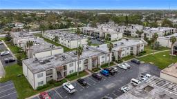 Picture of 7701 Starkey Road Unit 324, Seminole, FL 33777