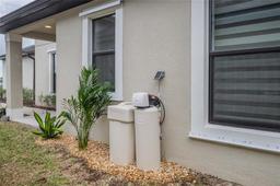 Picture of 6298 Manitoba Drive, Lakeland, FL 33805