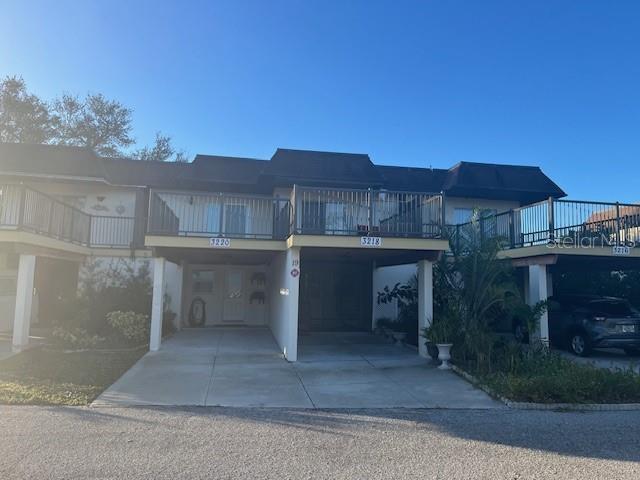 Picture of 3218 Ramblewood Drive N Unit 19C2, Sarasota, FL 34237