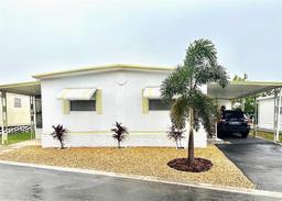 Picture of 9790 66Th Street N Unit 208, Pinellas Park, FL 33782