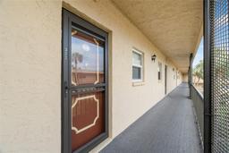 Picture of 11485 Oakhurst Road Unit 322, Largo, FL 33774