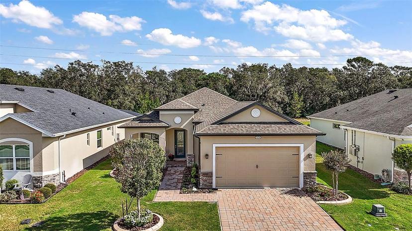 Picture of 8456 Bridgeport Bay Circle, Mount Dora FL 32757