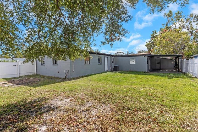 Picture of 7620 Dennison Drive, Tampa FL 33619