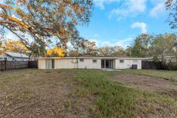 Picture of 615 16Th Street Nw, Largo, FL 33770