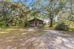 Picture of 10135 SE 108Th Terrace Road, Ocala, FL 34472