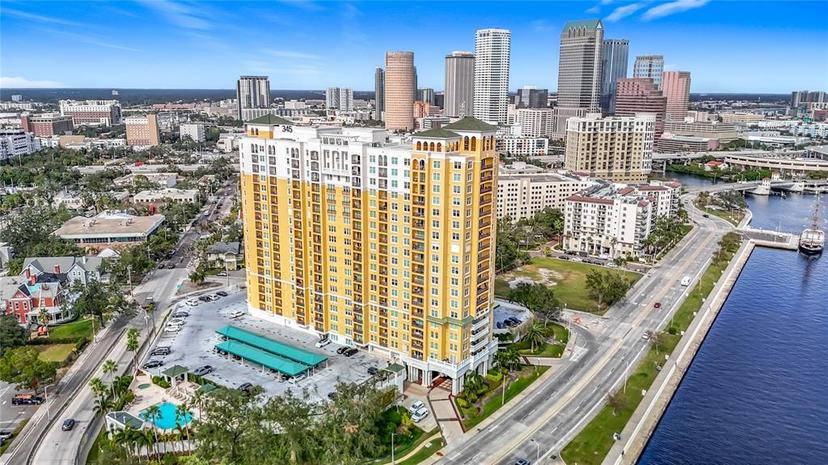 Picture of 345 Bayshore Boulevard Unit 610, Tampa FL 33606