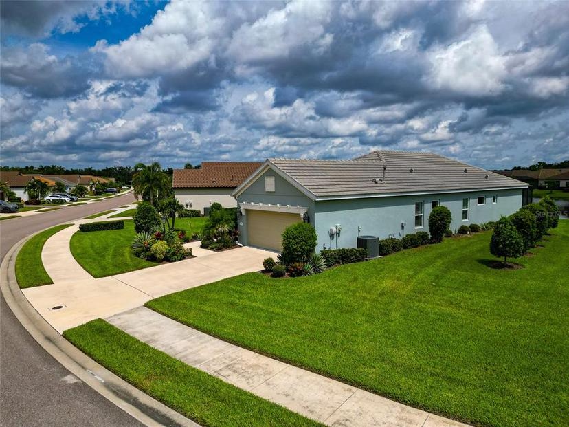 Picture of 12715 Coastal Breeze Way, Bradenton FL 34211