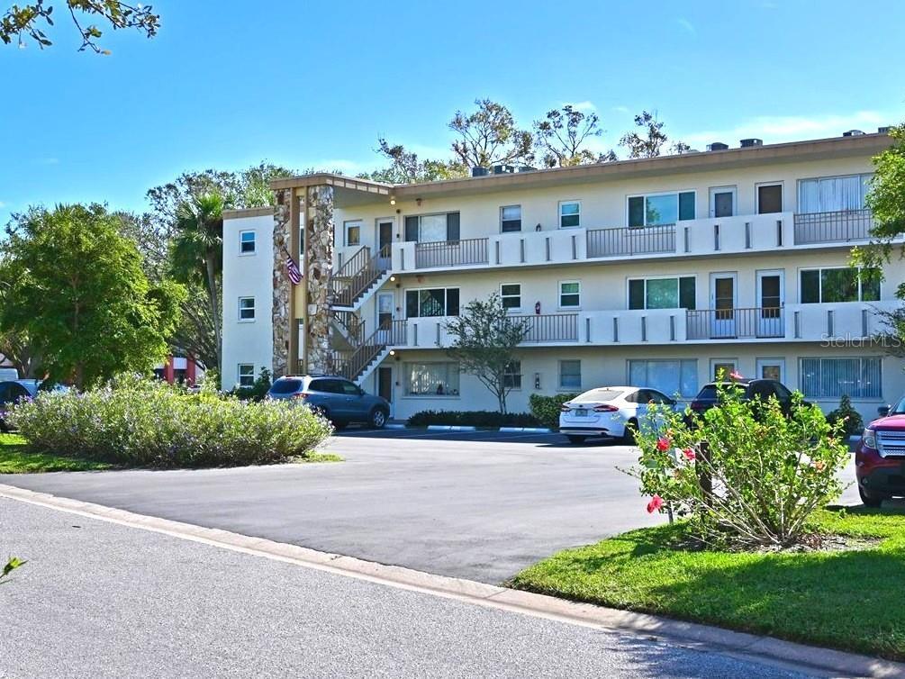 Picture of 4480 Ironwood Circle Unit 202A, Bradenton, FL 34209