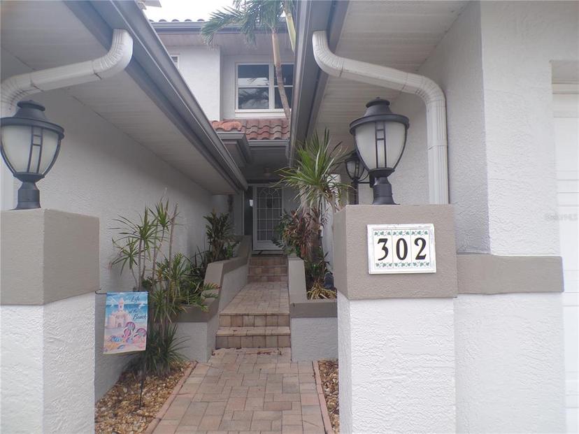 Picture of 903 Pinellas Bayway S Unit 302, St Petersburg FL 33715