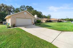 Picture of 880 Crittenden Avenue, Orange City, FL 32763