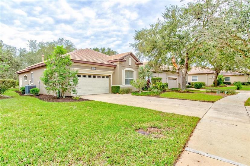 Picture of 25921 San Rafael Court, Howey In The Hills FL 34737