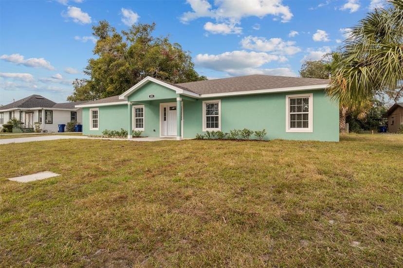 Picture of 221 Avenue P Nw, Winter Haven FL 33881