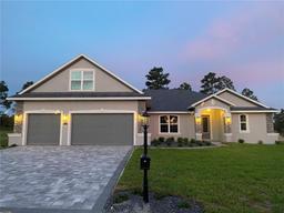 Picture of 17781 SW 72Nd Street Road, Dunnellon, FL 34432