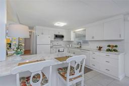 Picture of 270 Independence Avenue Unit 10, Palm Harbor, FL 34684