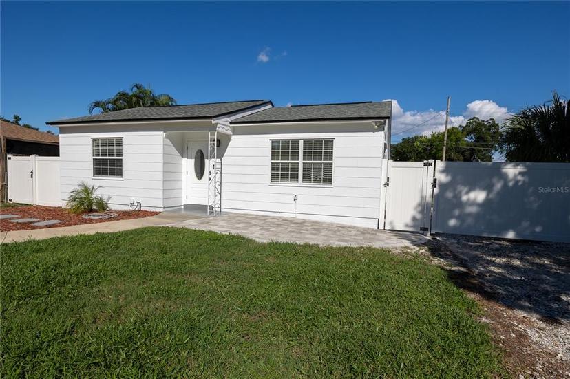 Picture of 812 60Th Street S, Gulfport FL 33707