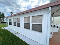 Picture of 9000 Us Highway 192 Unit 553, Clermont, FL 34714