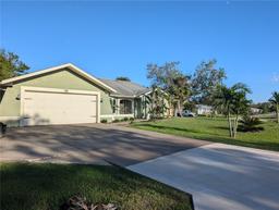 Picture of 705 Chevy Chase Street Nw, Port Charlotte, FL 33948