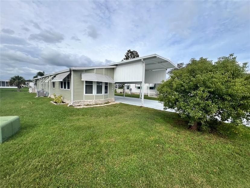 Picture of 5182 Shore Line Drive, Polk City FL 33868