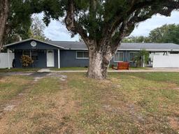 Picture of 5904 16Th Street, Zephyrhills, FL 33542