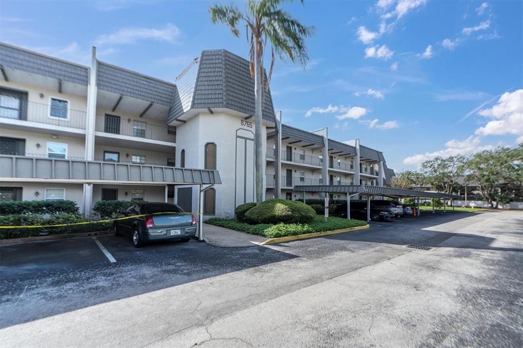 Picture of 8765 Bardmoor Boulevard Unit 208, Seminole, FL 33777