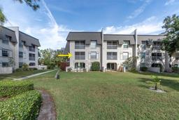 Picture of 8765 Bardmoor Boulevard Unit 208, Seminole, FL 33777