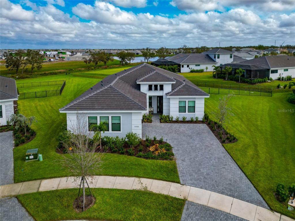 Picture of 4950 Kiva Circle, Bradenton, FL 34211