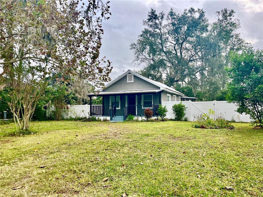 Picture of 1306 Bonnie Road, Plant City, FL 33563