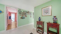 Picture of 3712 Hampshire Lane Unit 5623, Sarasota, FL 34232