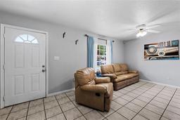 Picture of 3334 W Heiter Street, Tampa, FL 33607