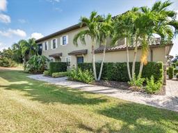 Picture of 13507 Messina Loop Unit 102, Bradenton, FL 34211