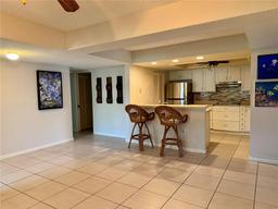 Picture of 6447 Egret Lane Unit 413, Bradenton, FL 34210